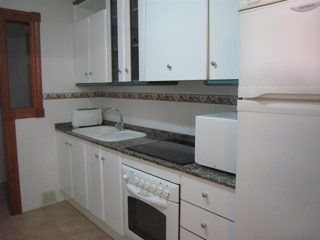 Apartamentos Turisticos Puerto Tomas Maestre Ла-Манга-дель-Мар-Менор Экстерьер фото