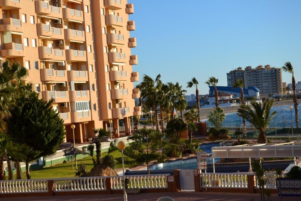 Apartamentos Turisticos Puerto Tomas Maestre Ла-Манга-дель-Мар-Менор Номер фото