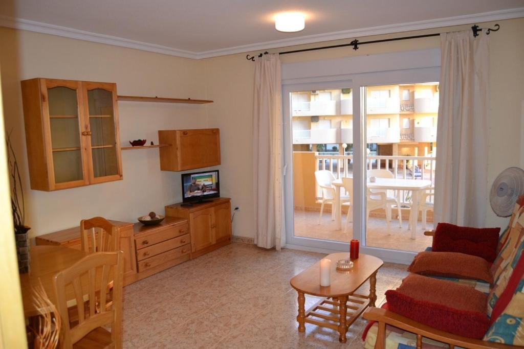 Apartamentos Turisticos Puerto Tomas Maestre Ла-Манга-дель-Мар-Менор Номер фото